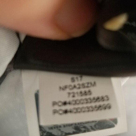 The North Face hi low button up lightweight shirt - Picture 8 of 11